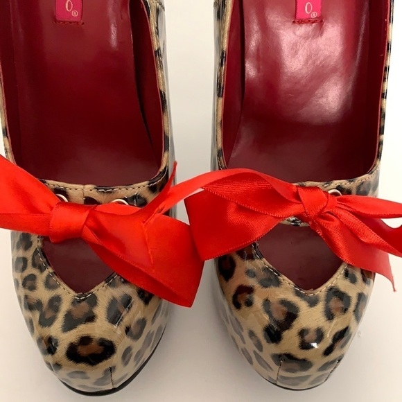 Bordello Cheetah Print Heels - Picture 8 of 10